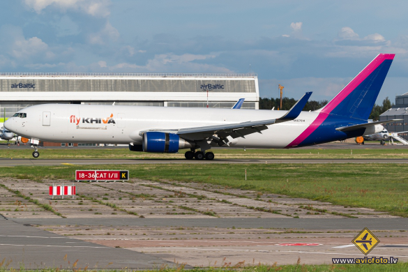 Boeing 767-304/ER(BCF)